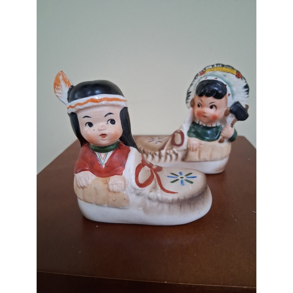 Vintage Native American Indian Children iMoccasins Salt Pepper Shakers Japan